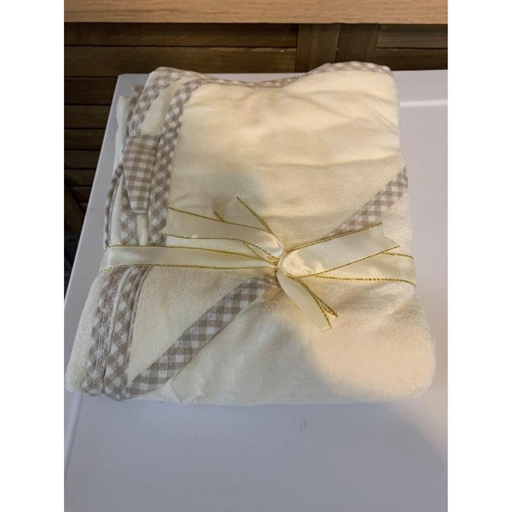 NEW Baby Terri Hooded Towel